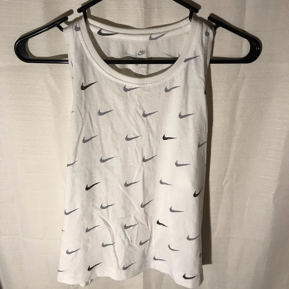 Nike tank top (size large)